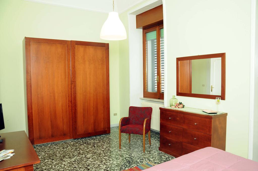 Le Tre Civette Bed & Breakfast Lecce Dış mekan fotoğraf