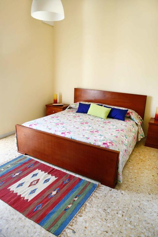 Le Tre Civette Bed & Breakfast Lecce Dış mekan fotoğraf